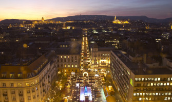 Julemarkedet i Budapest 2017 er åpnet