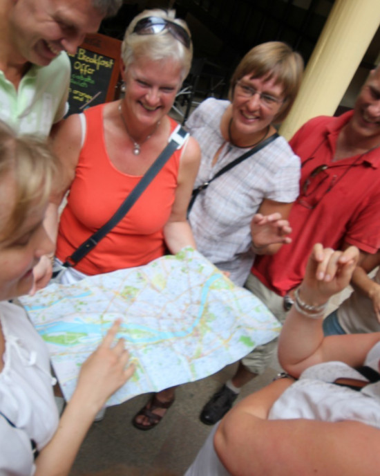 Byvandring med norsktalende guide Byvandring med norsktalende guide
